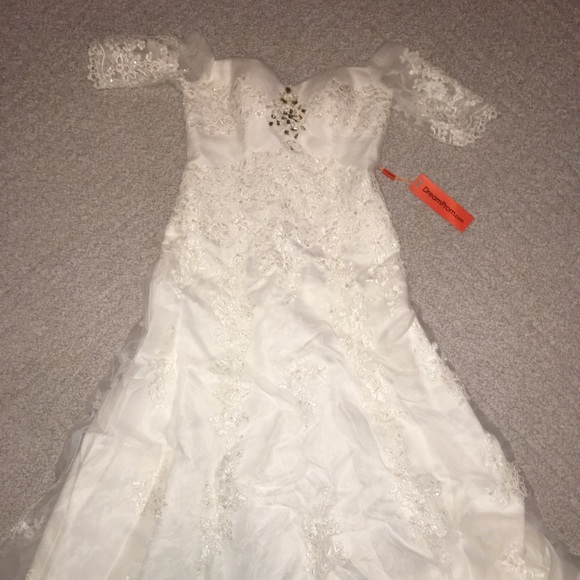 Off Shoulder Short A-Line Embroidery Wedding Dress - Picture 4 of 6